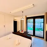 Garden & Grace- Cinema & Parking *