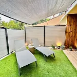 Garden & Grace- Cinema & Parking * 케인즈수르메르