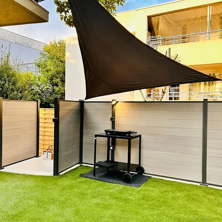 Garden & Grace- Jacuzzi, Bbq & Parking