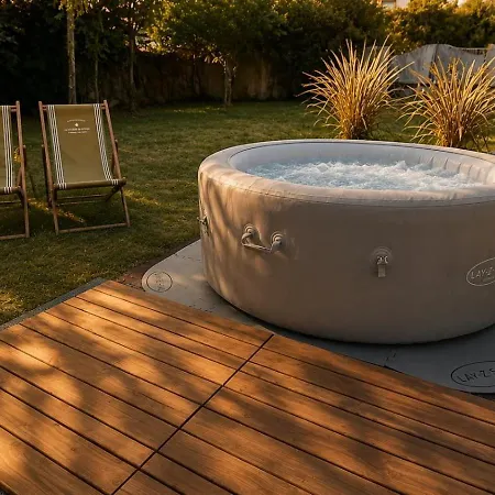 Garden & Grace- Jacuzzi, Bbq & Parking Διαμέρισμα
